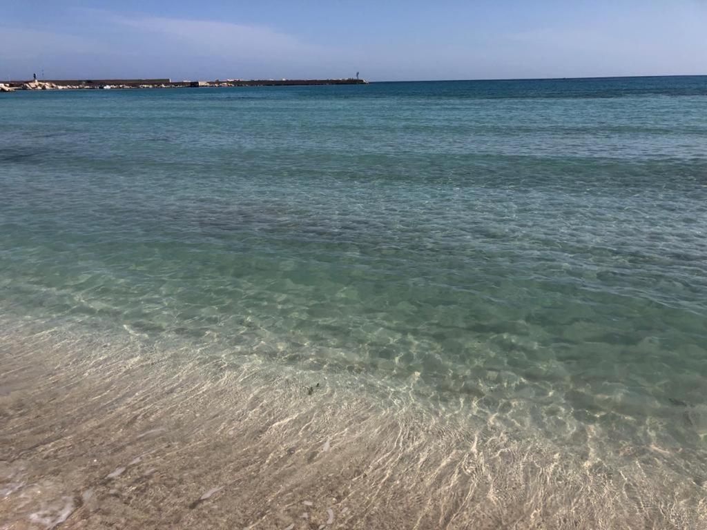 مبيت وإفطار كوستوناتشي Raggi Di Sole المظهر الخارجي الصورة